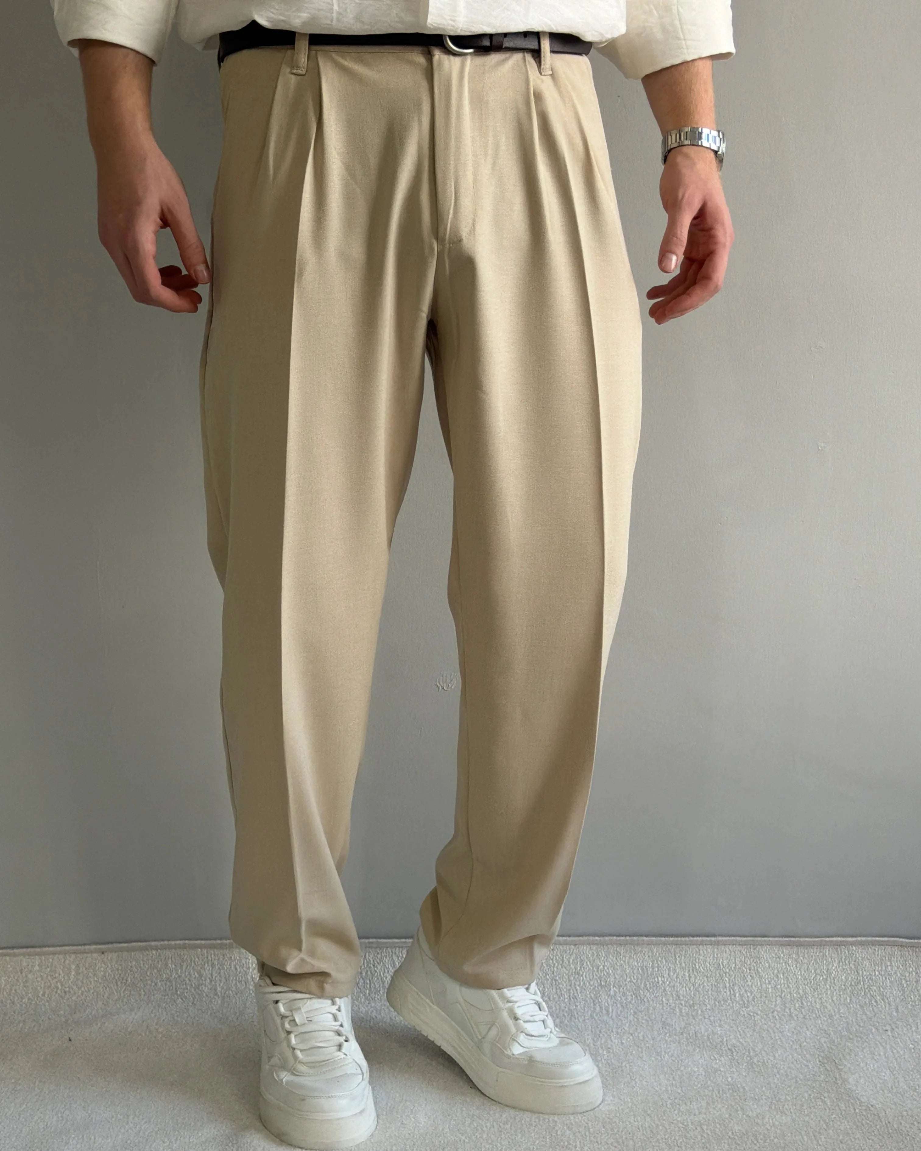 Baggy Kalıp Beli Lastikli Pileli Bej Kumaş Pantolon